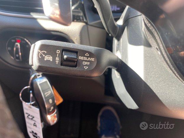 Porsche Macan 3.0d S 258cv LED RADAR PASM 20"