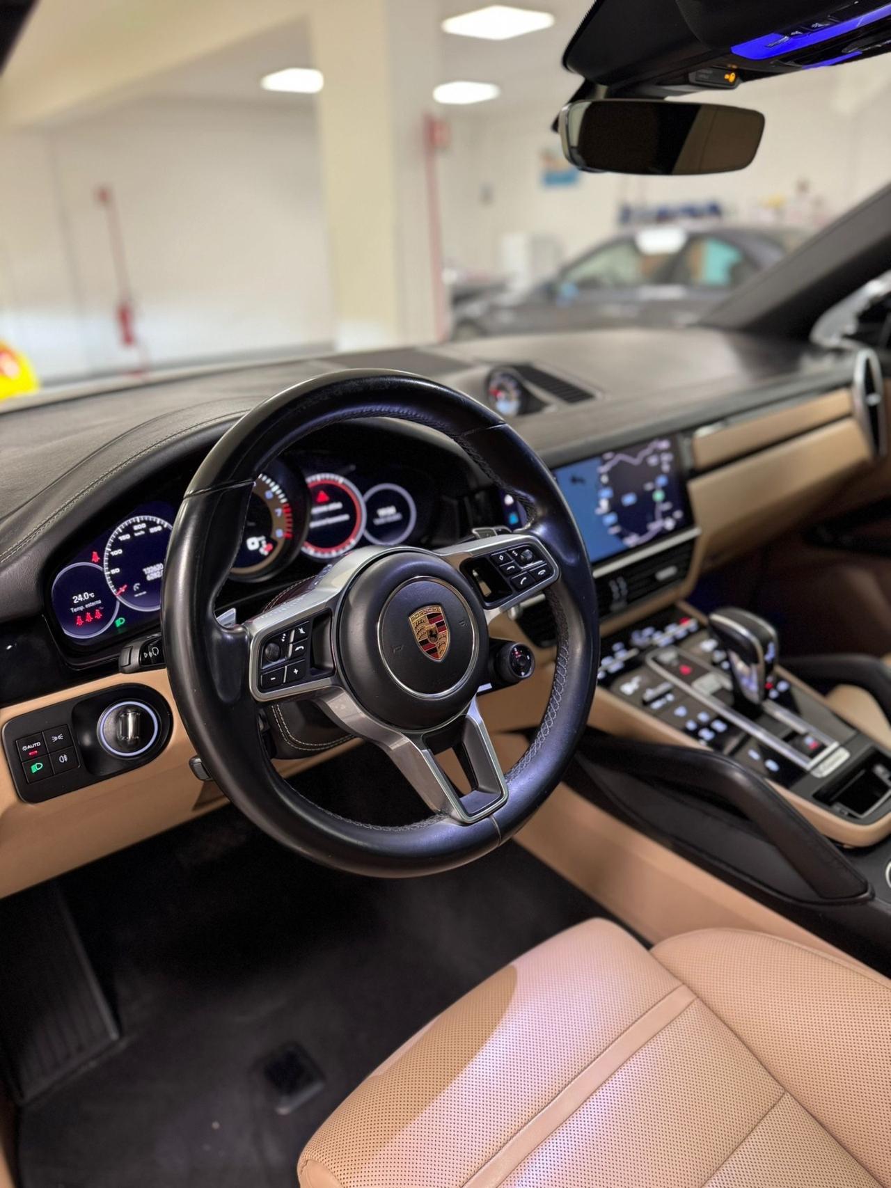 Porsche Cayenne. Coupe 3.0 V6 Platinum Edition