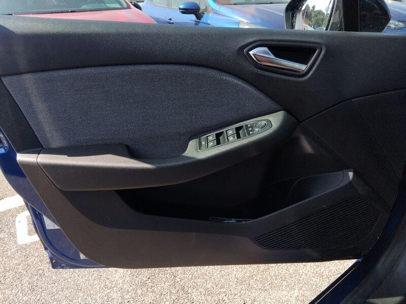 Renault Clio V 2023 1.0 tce Techno 90cv
