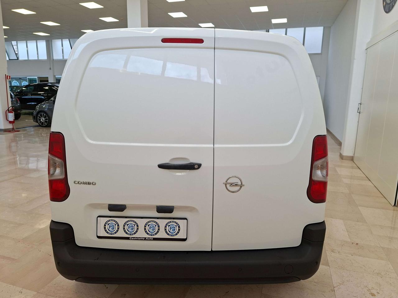 Opel COMBO 1.5 DIESEL 3 POSTI FURGONE € 9.900,00+IVA