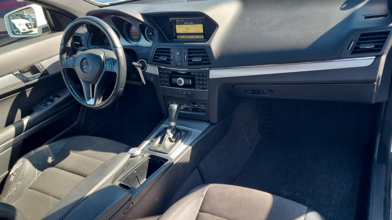 Mercedes-benz E 220 CDI Coupé BlueEFFICIENCY