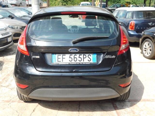 Ford Fiesta 1.4 TDCi 70CV 5 porte Titanium