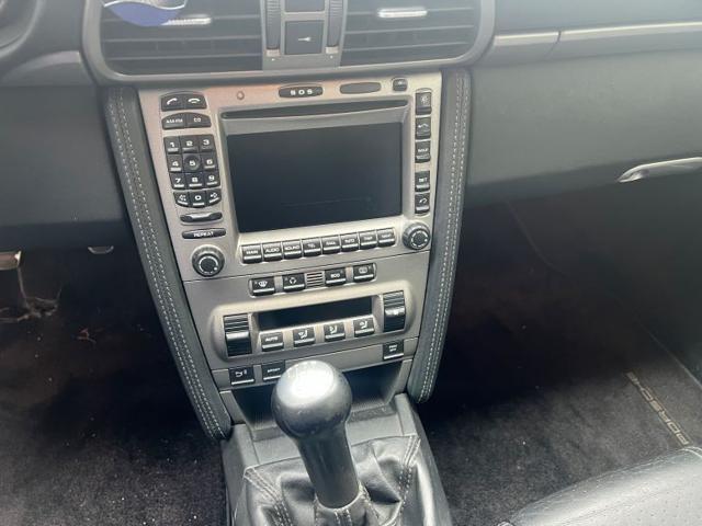 PORSCHE 911 Carrera Coupé