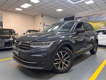 Volkswagen Tiguan 1.5 tsi Life 130cv * SOLI 22.000 KM *