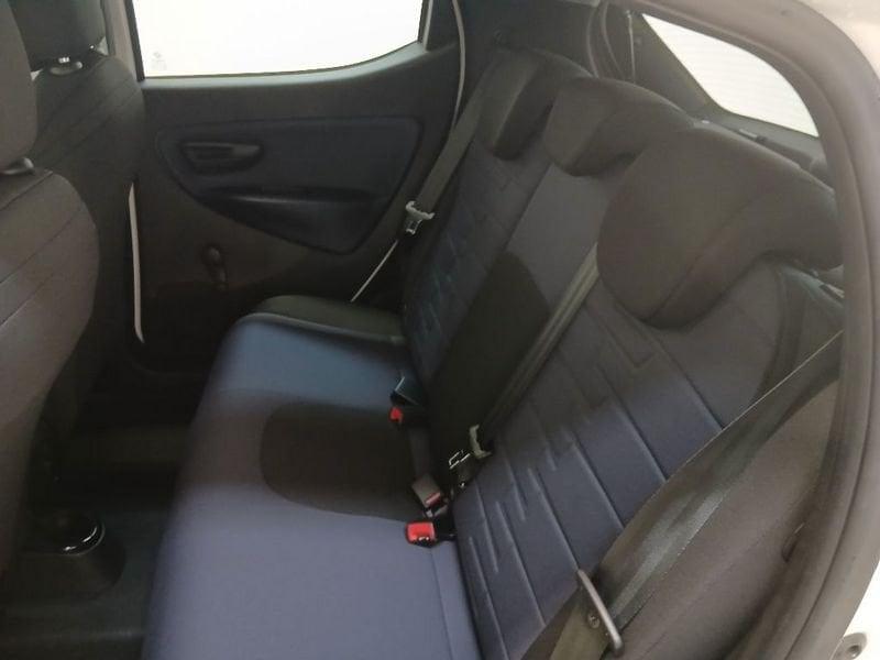 Lancia Ypsilon 1.0 firefly hybrid Gold s&s 70cv 5p.ti