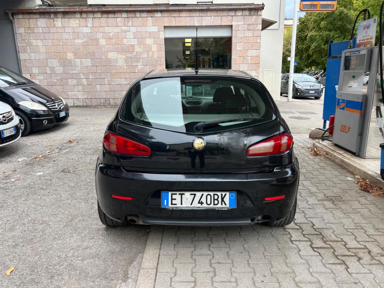 Alfa Romeo 147 1.9 JTD 3 porte Exclusive