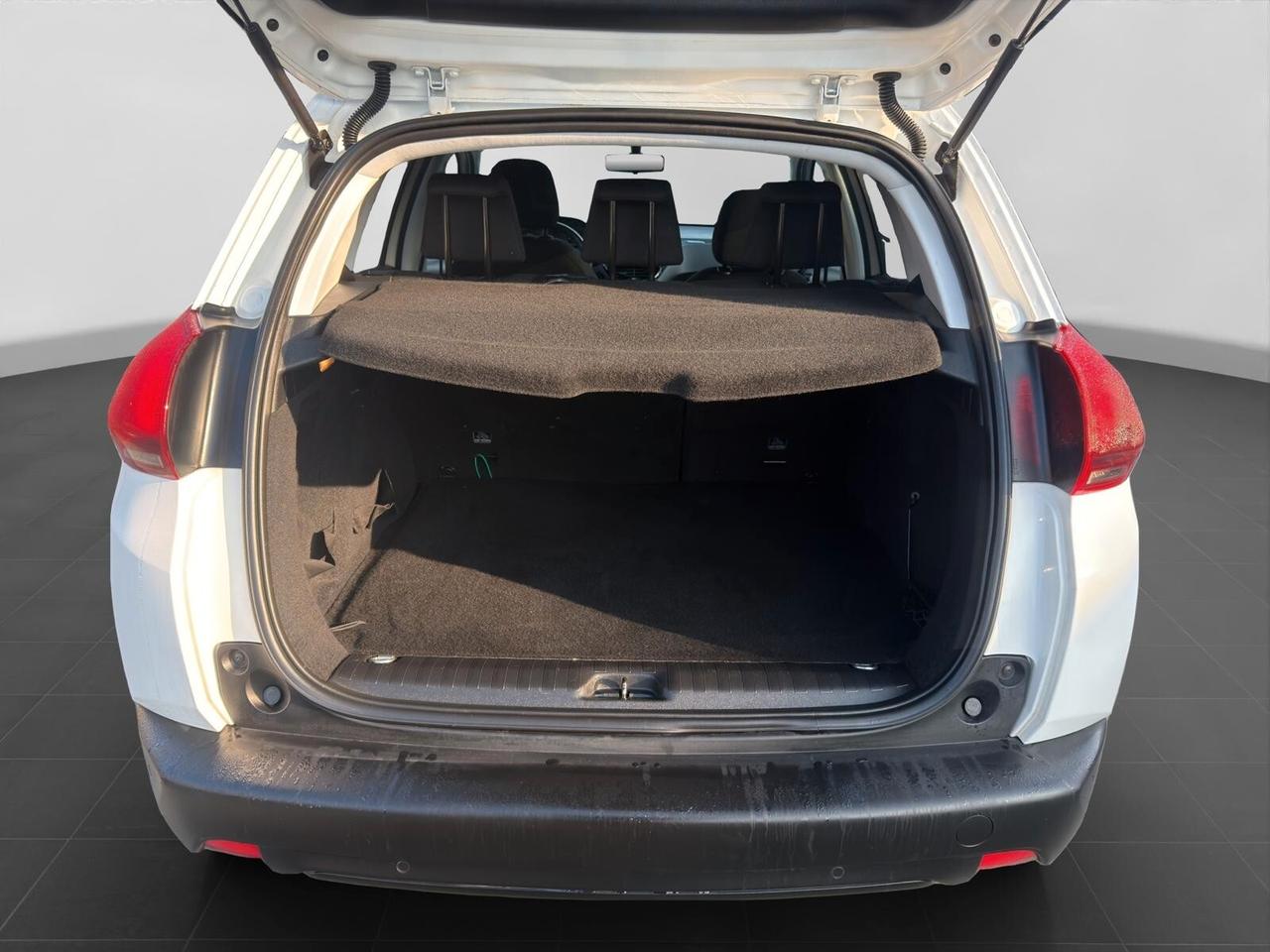 Peugeot 2008 1.6 BlueHDi 100 Active pack