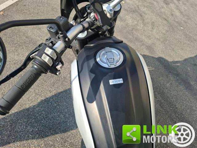 DUCATI Scrambler 800 IKON DARK