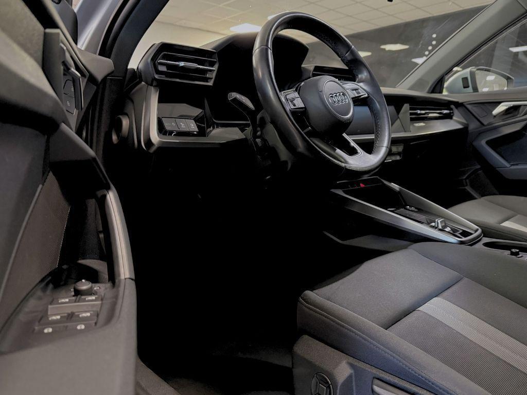 AUDI - A3 - SPB 35 TDI S tronic Business