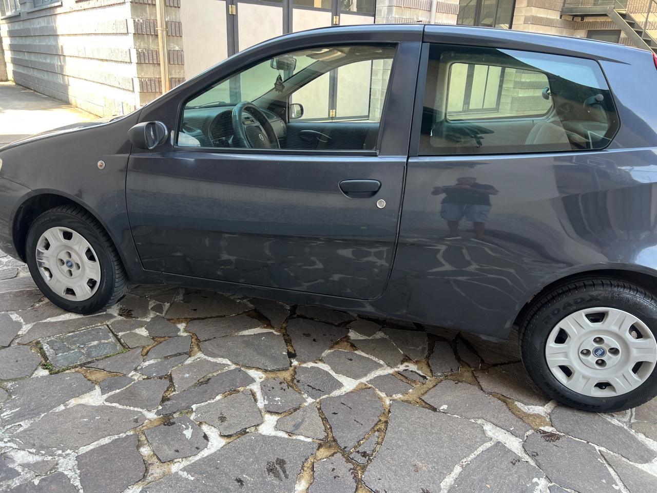 Fiat Punto 1.2i cat 5 porte ELX