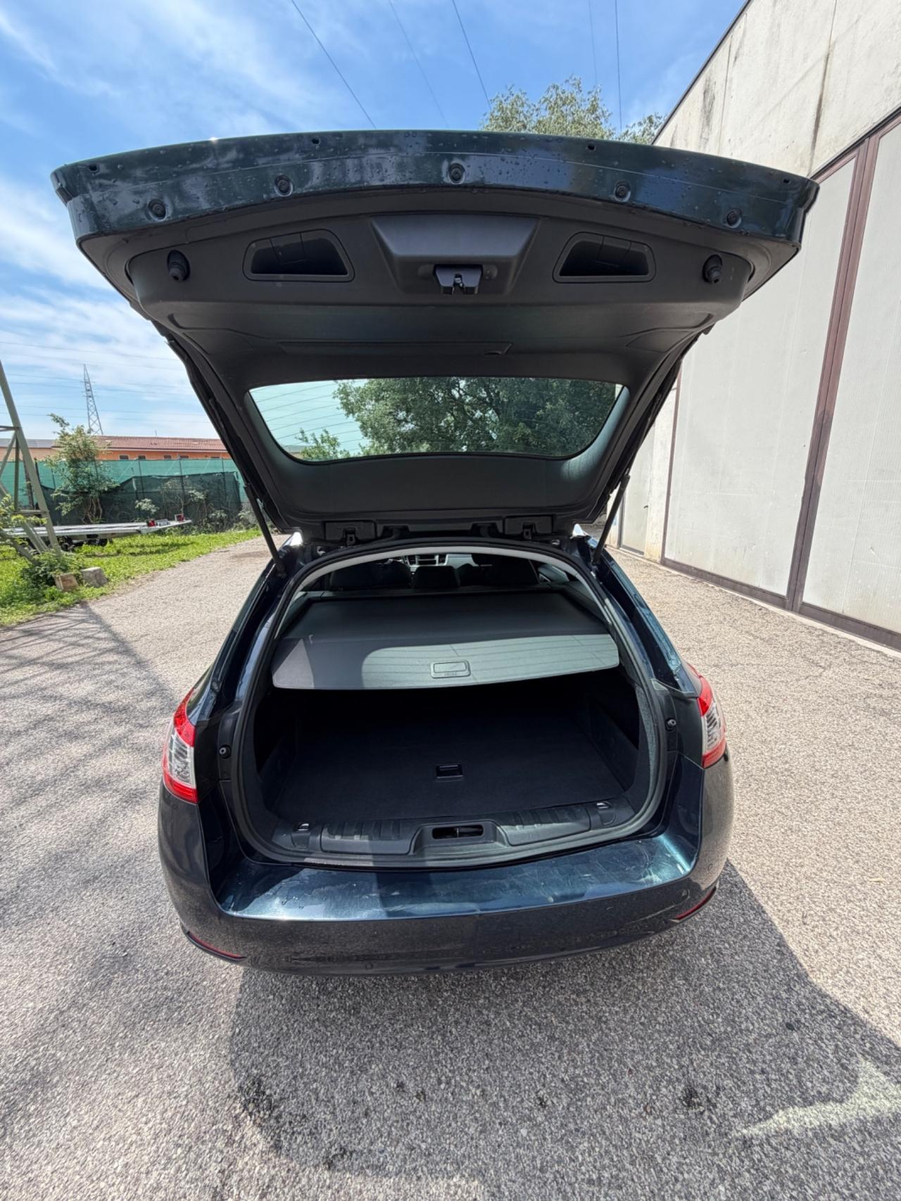 Peugeot 508 2.0 HDi 140CV SW Ciel Business
