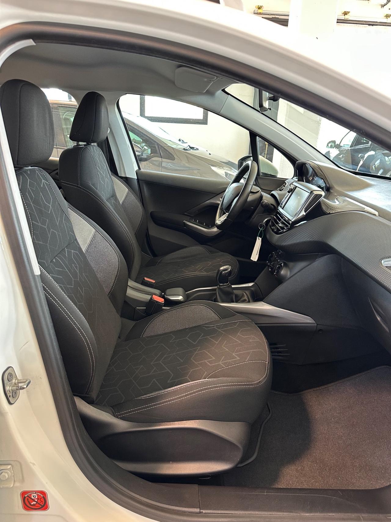 Peugeot 2008 BlueHDi 75 Active