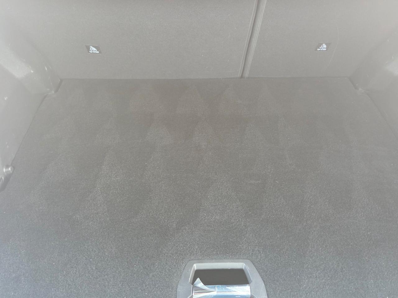 Peugeot 2008 PureTech 155 S&S EAT8 GT