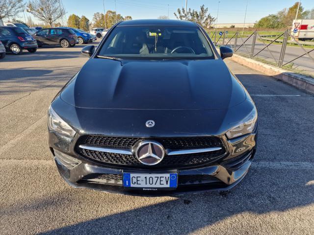 MERCEDES-BENZ CLA 200 d Automatic Premium