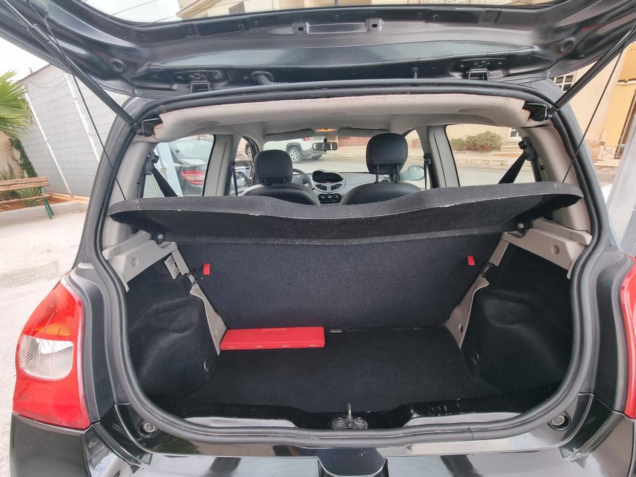 Renault Twingo 1.2 8V Le Iene