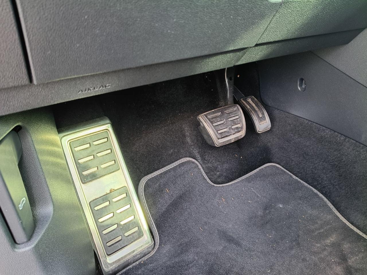 Volkswagen Tiguan R-LINE #50664