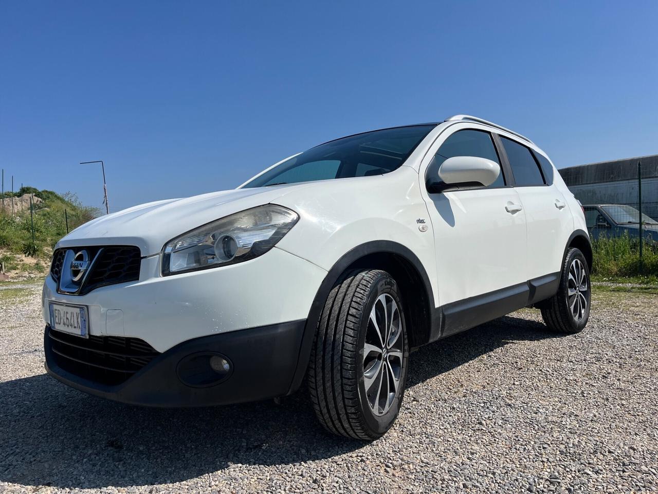 Nissan Qashqai 2.0 dCi DPF Tekna 4x4 automatico
