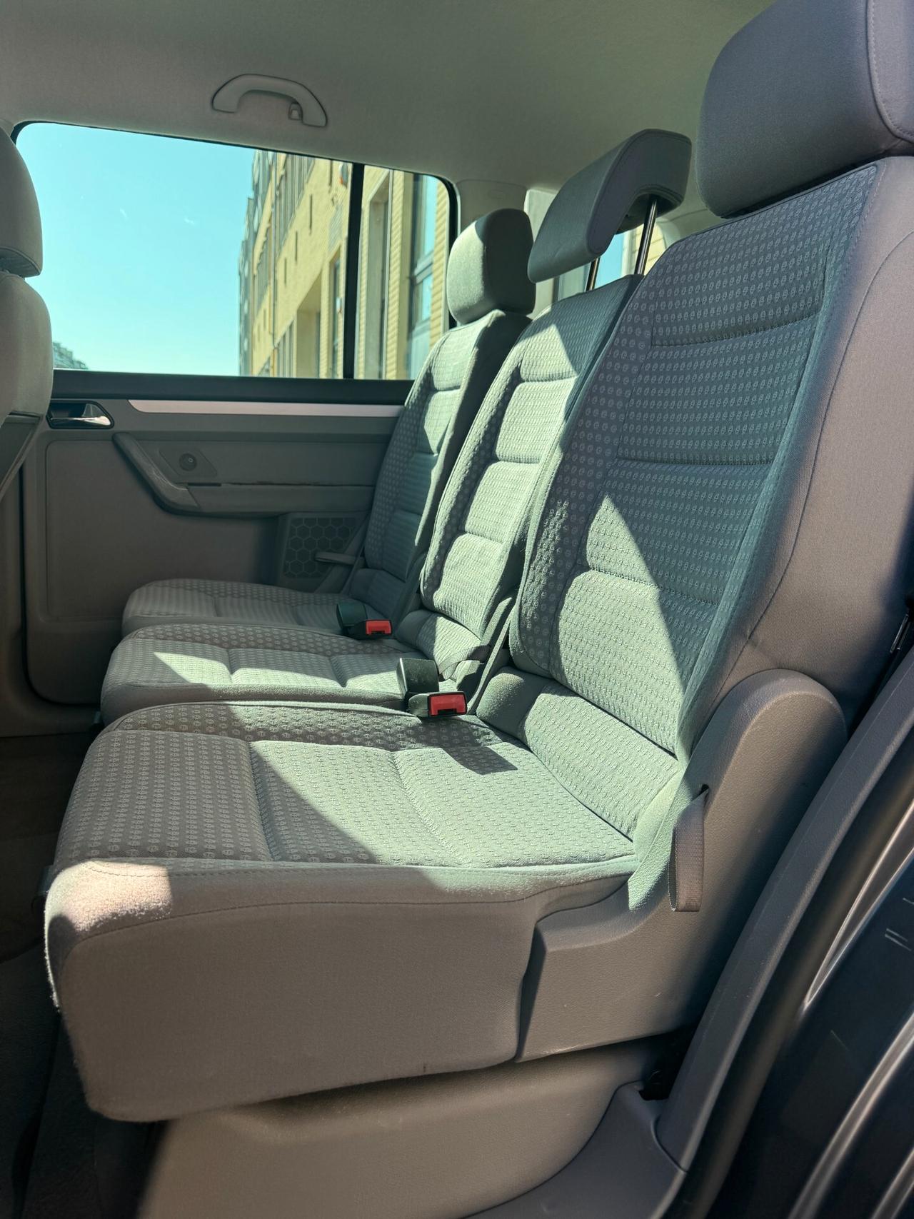 Volkswagen Touran 1.6 16V FSI Highline NEOPATENTATO