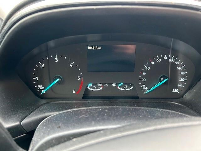 Ford Puma incidentata sinistrata 2022 Titanium X