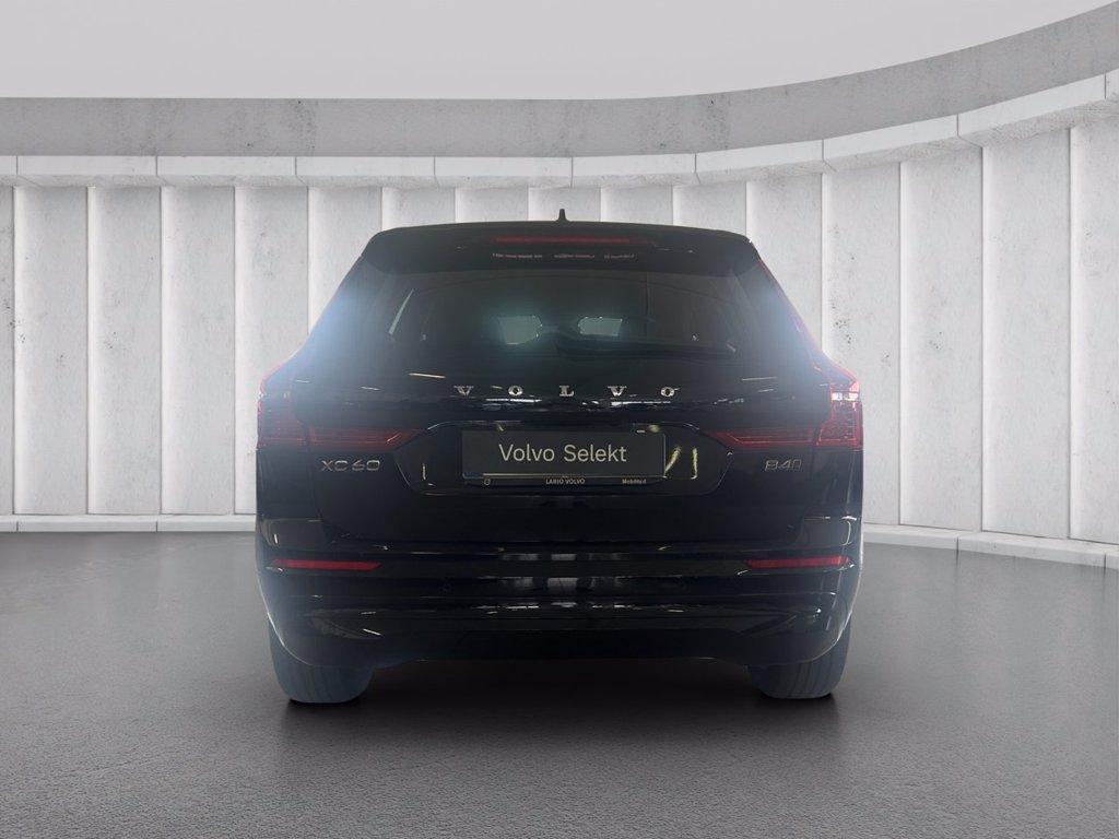 VOLVO XC60 2.0 b4 Core awd auto del 2023