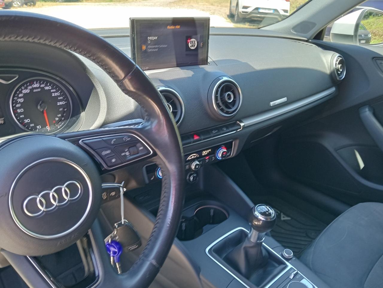 Audi A3 1.6 TDI clean diesel Business