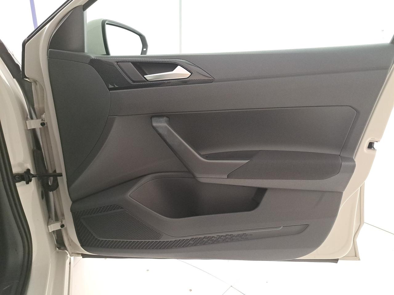 Volkswagen Polo 1.0 tsi life 95cv dsg