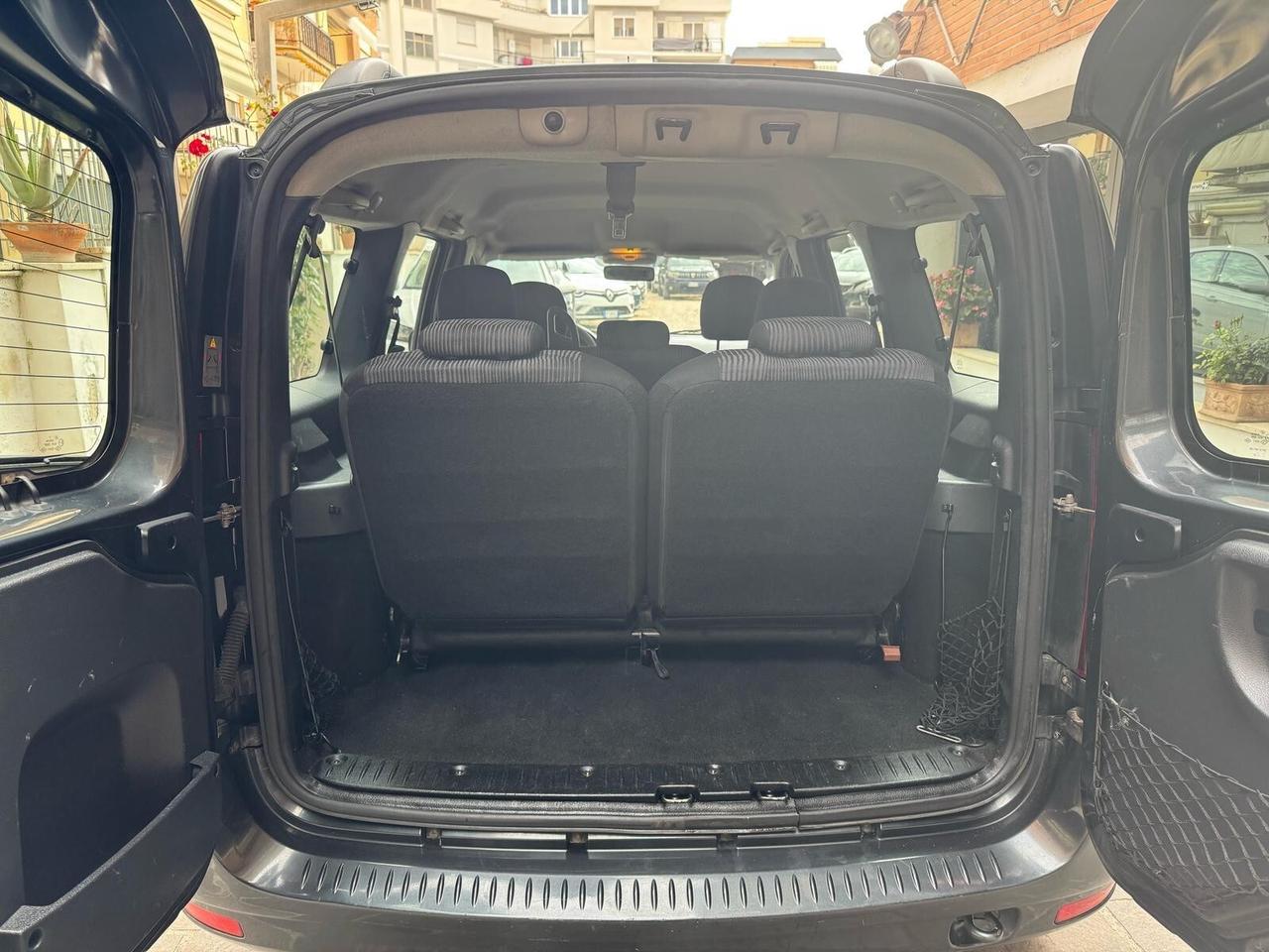 Dacia Logan 1.6 85cv GPL 7 POSTI
