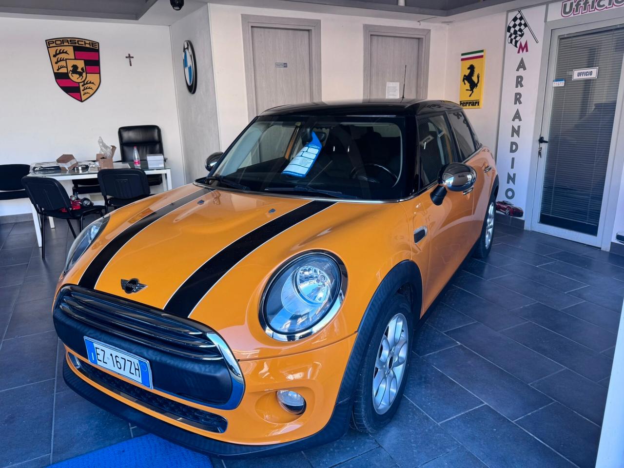 Mini 1.5 Cooper D Business XL