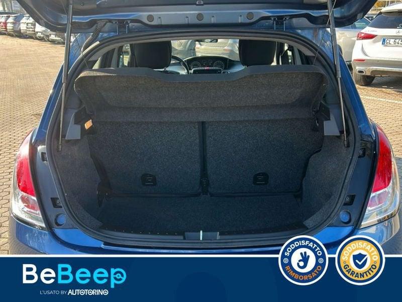 Lancia Ypsilon 1.0 HYBRID GOLD S&S 70CV