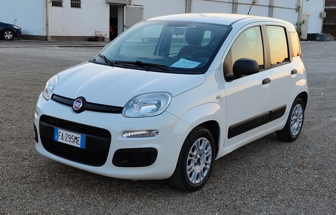 Fiat Panda 1.2 Lounge ANNO 2015
