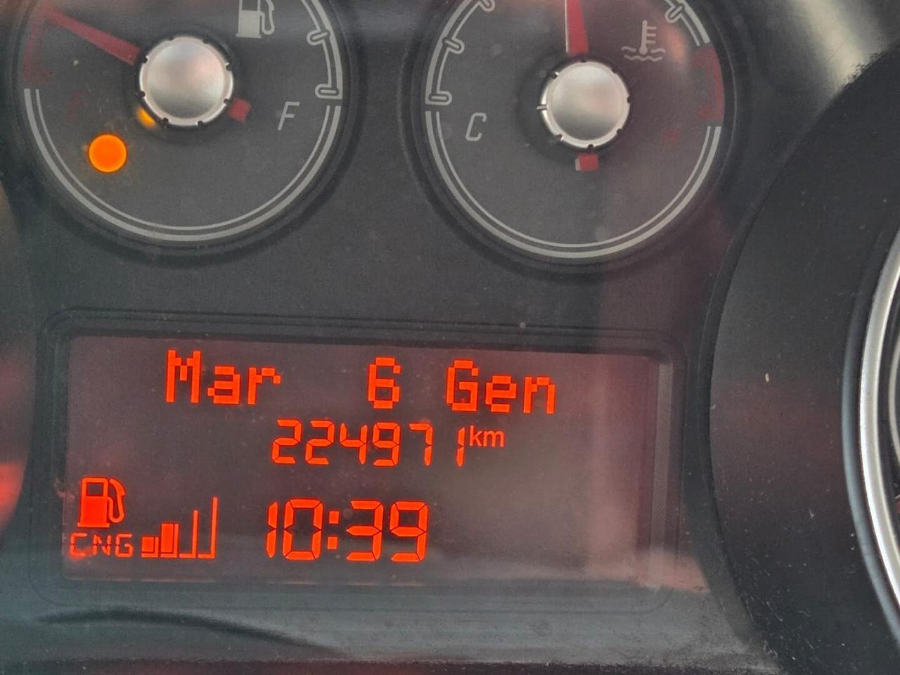 FIAT PUNTO 0.9 TWINAIR TURBO S&S 5 PORTE ANNO 2015