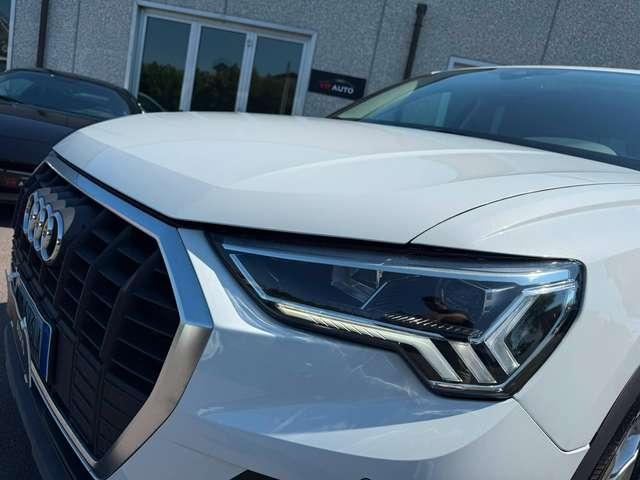 Audi Q3 45 HYBRID PLUG-IN 1.4 tfsi e Business s-tronic