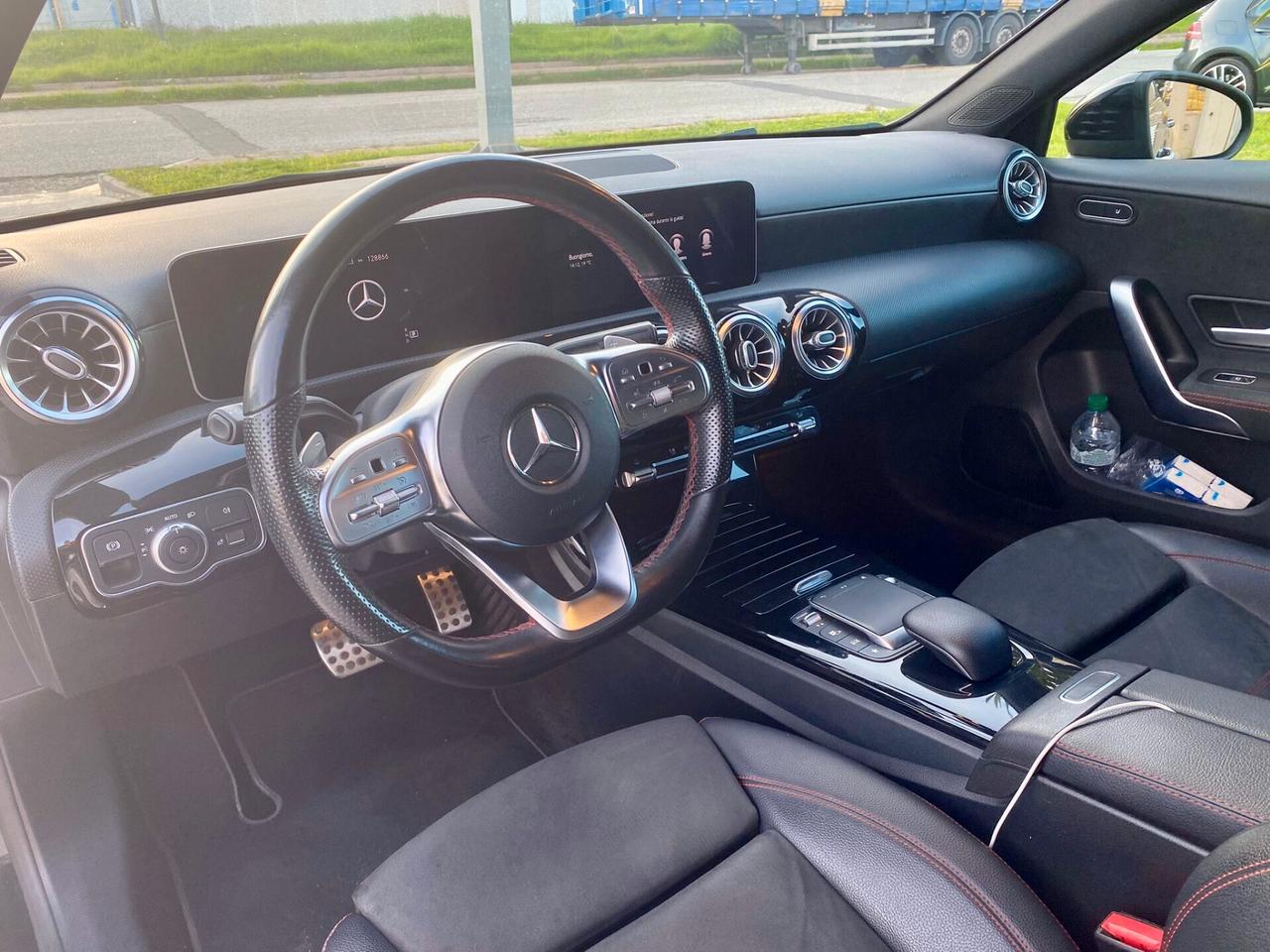 Mercedes A 180 D 115 CV aut. Premium AMG