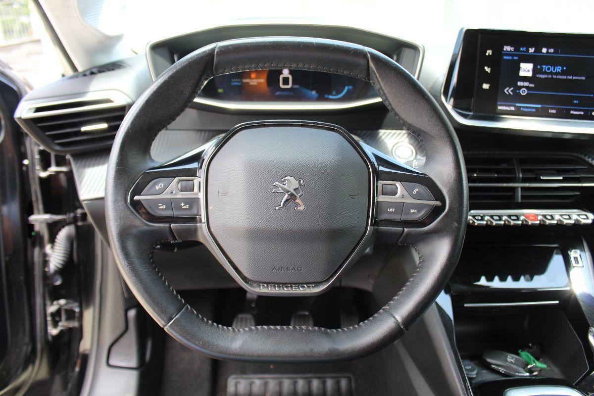 PEUGEOT - 208 - PureTech 100 S&S 5p. Allure