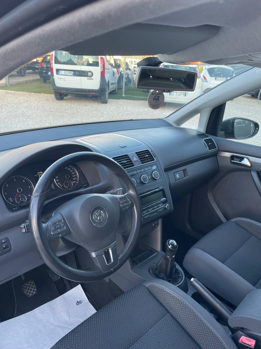 VOLKSWAGEN - Touran - 1.6 TDI DPF Trendline 7 POSTI