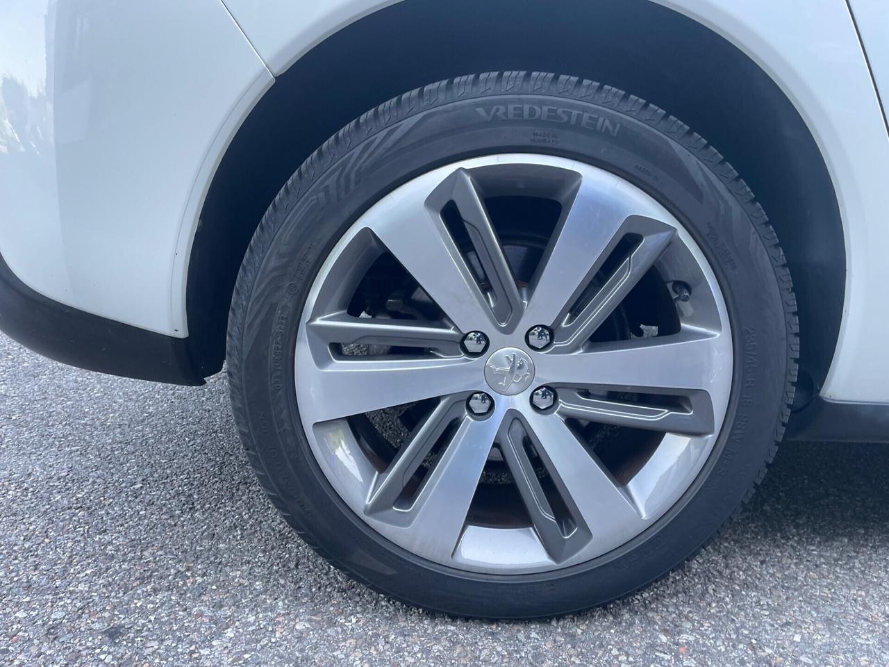 Peugeot 3008 HYbrid4*Tetto*Full optional*