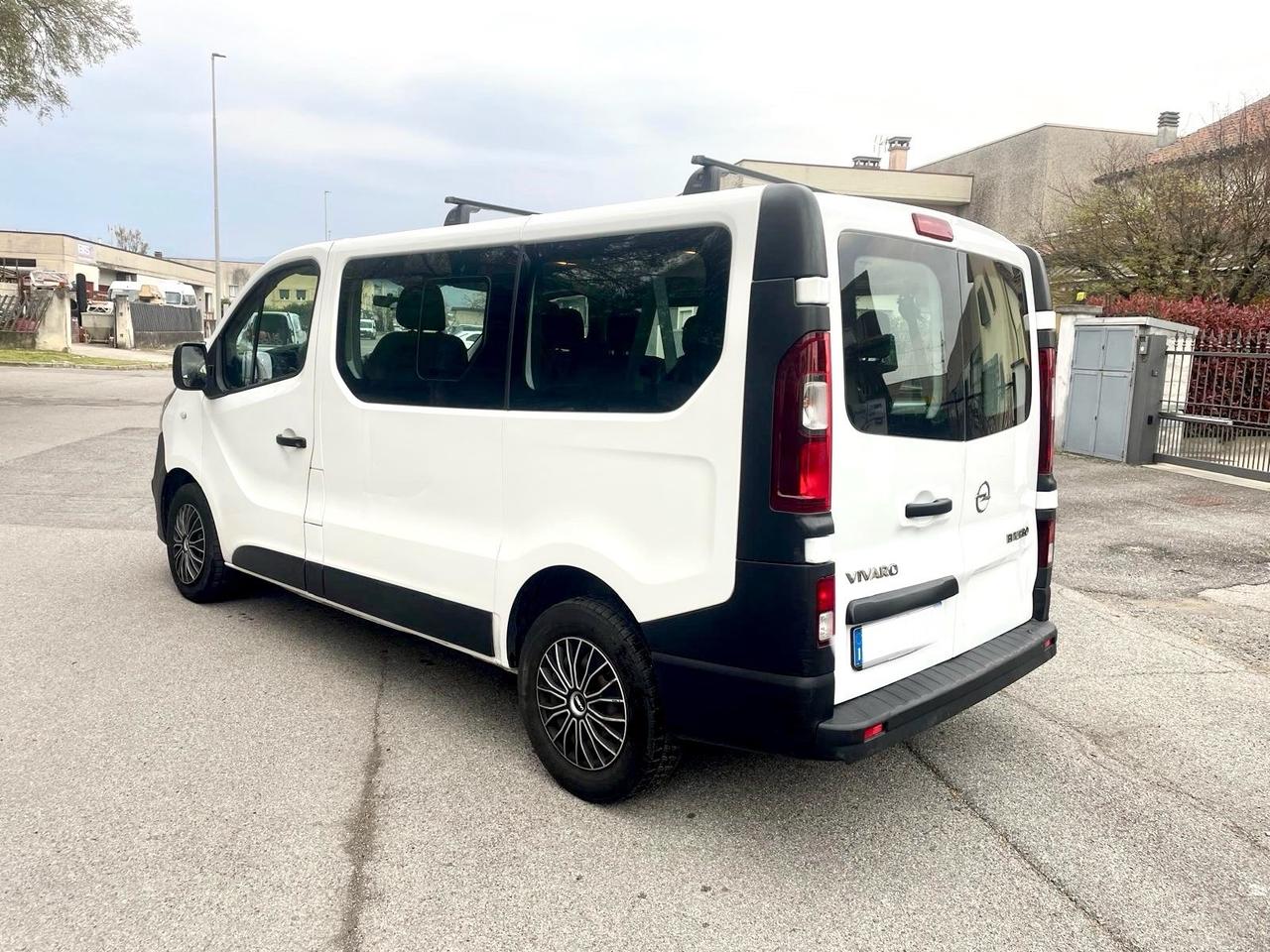 Opel Vivaro 1.6 Diesel 9 posti 2017