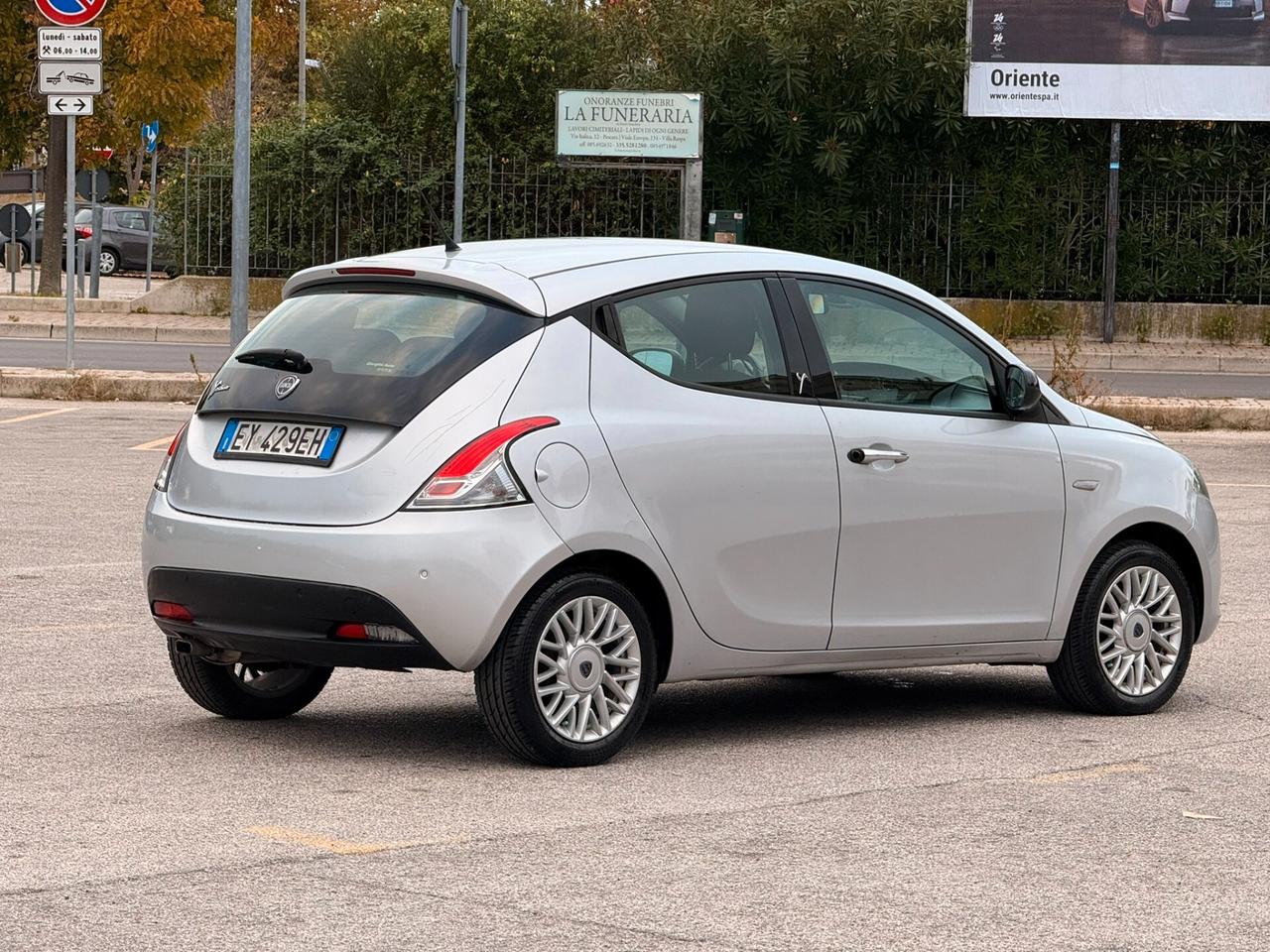 Lancia Ypsilon 1.2