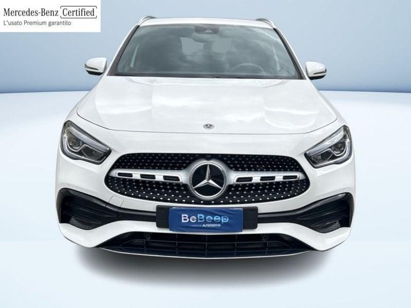 Mercedes-Benz GLA 200 D PREMIUM AUTO