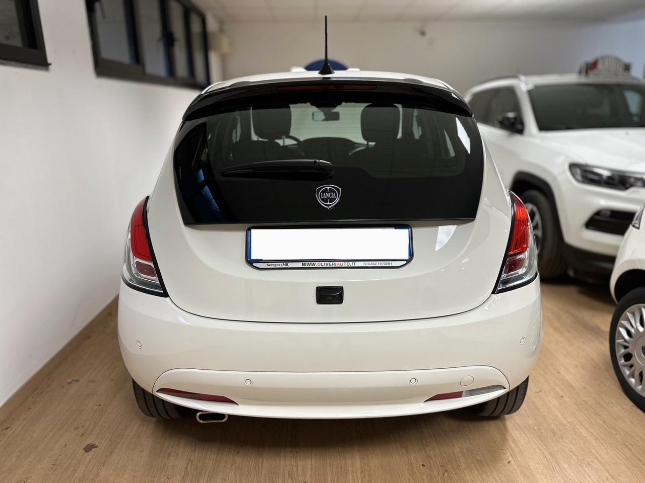 Lancia Ypsilon Hybrid Platino PREZZO REALE