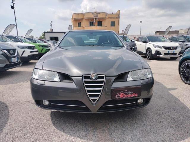 Alfa Romeo 166 2.0i 16V Twin Spark cat Distinctive