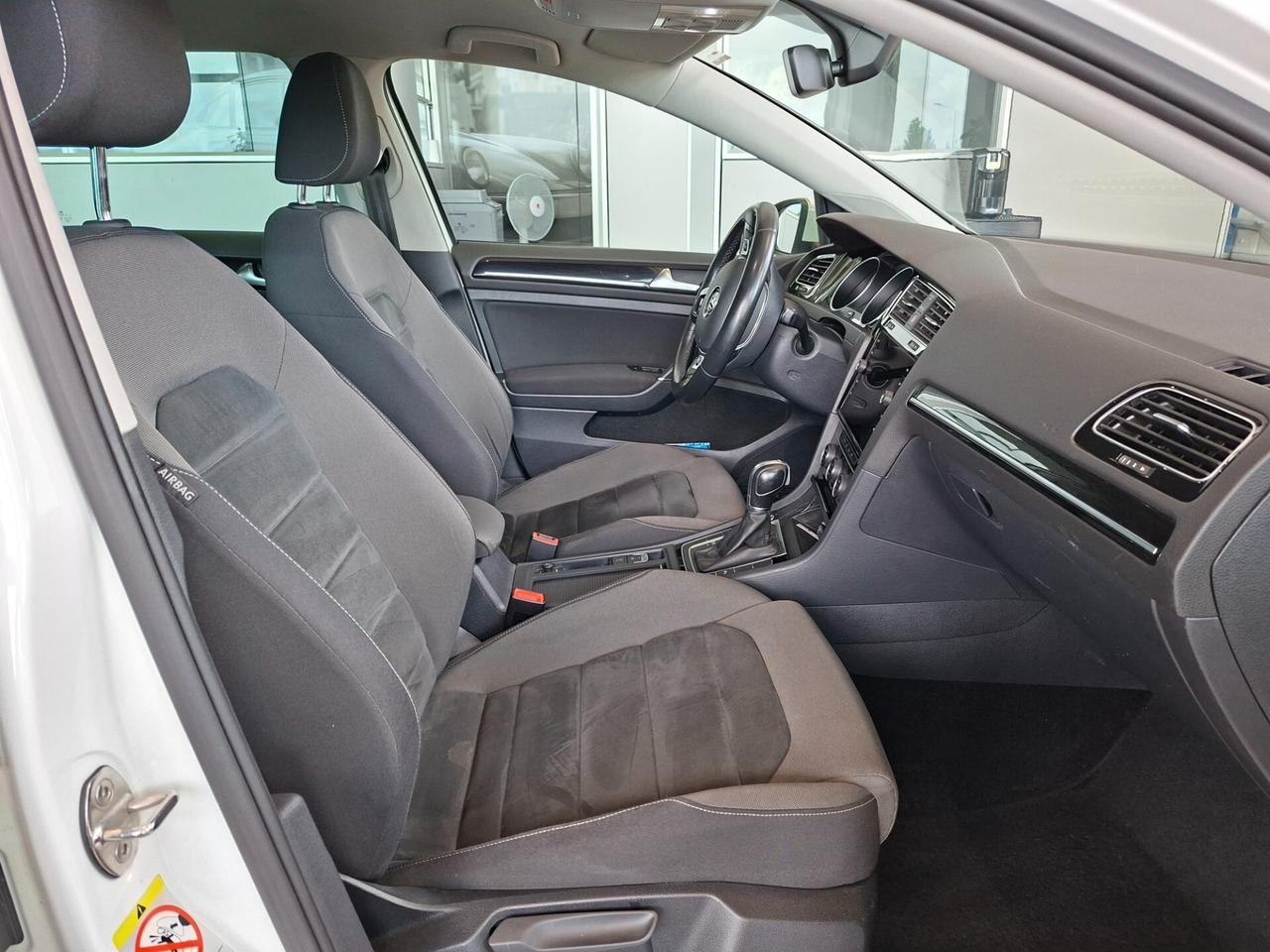 Volkswagen Golf 1.5 TGI DSG 5p. Executive BlueMotion Technology
