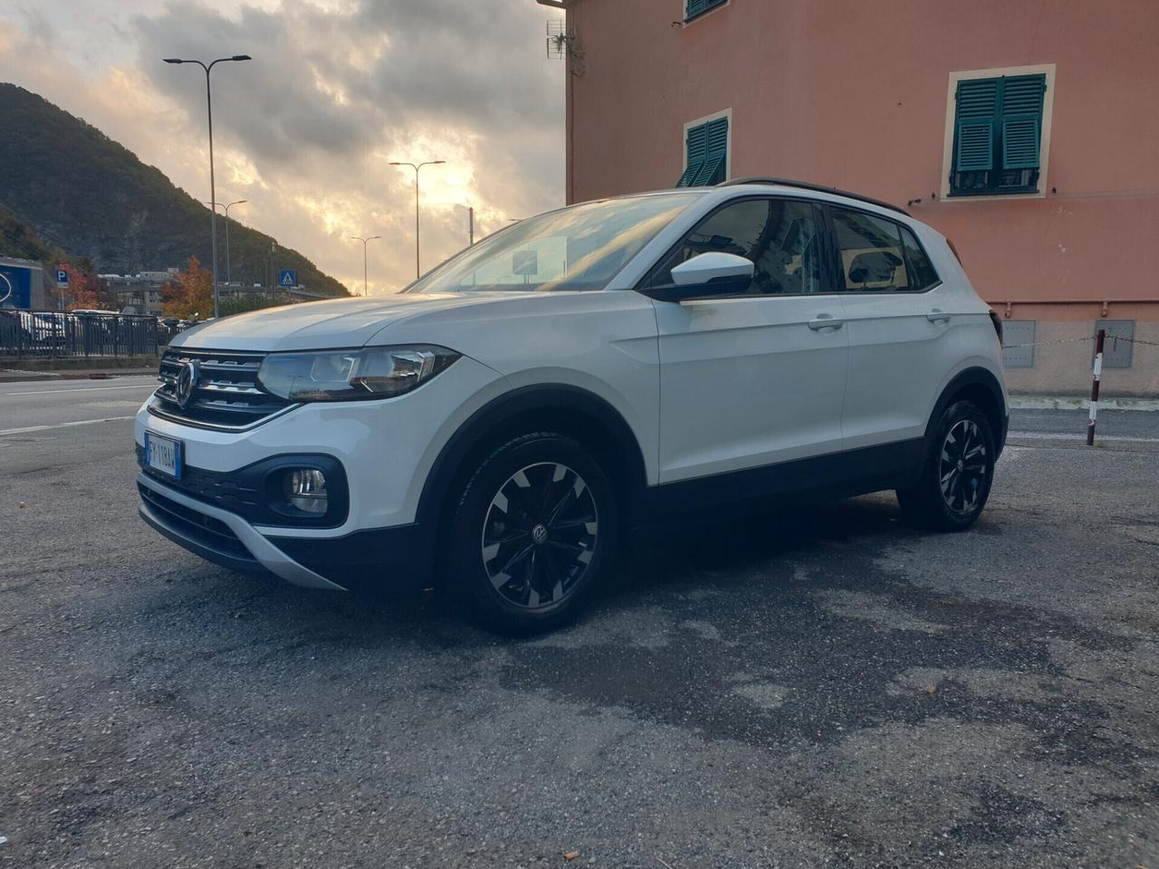 Volkswagen T-Cross 1.0 TSI Urban