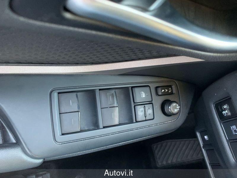 Toyota C-HR C-HR 1.8 Hybrid E-CVT Business (PROMO)