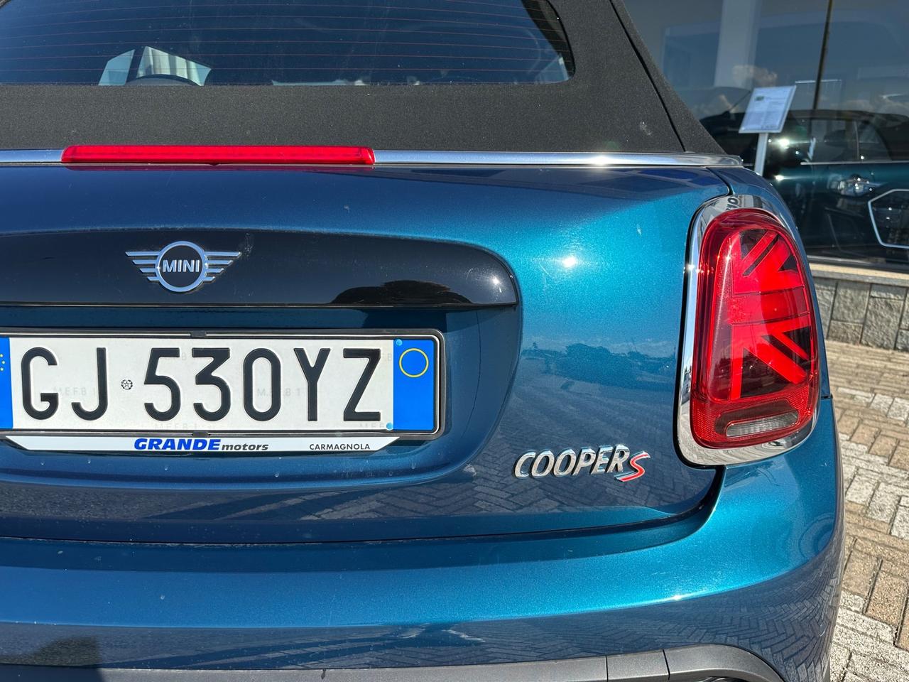 Mini Cabrio F57 2.0 Sidewalk auto Edizione Limitata *NO VINCOLI*