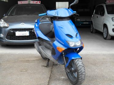 Aprilia SR 50 APRILIA SR 50