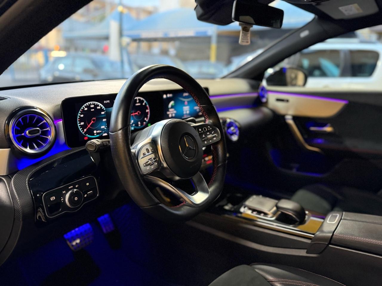 Mercedes-benz A 180 A 180 d Automatic Premium
