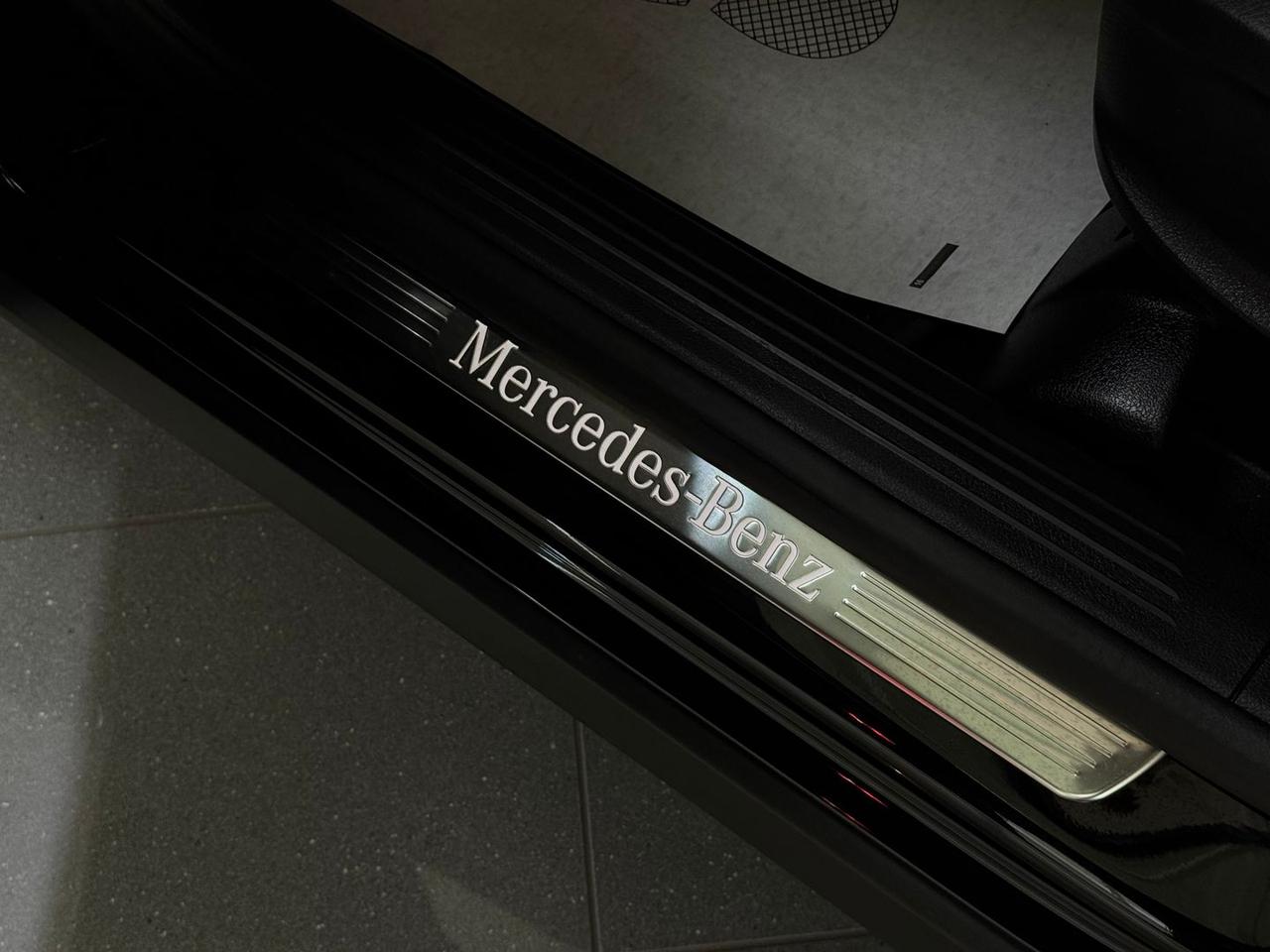 Mercedes-Benz GLA 200 D Premium Plus #11223