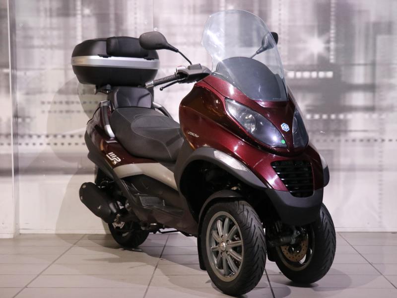 Piaggio MP3 250 ie
