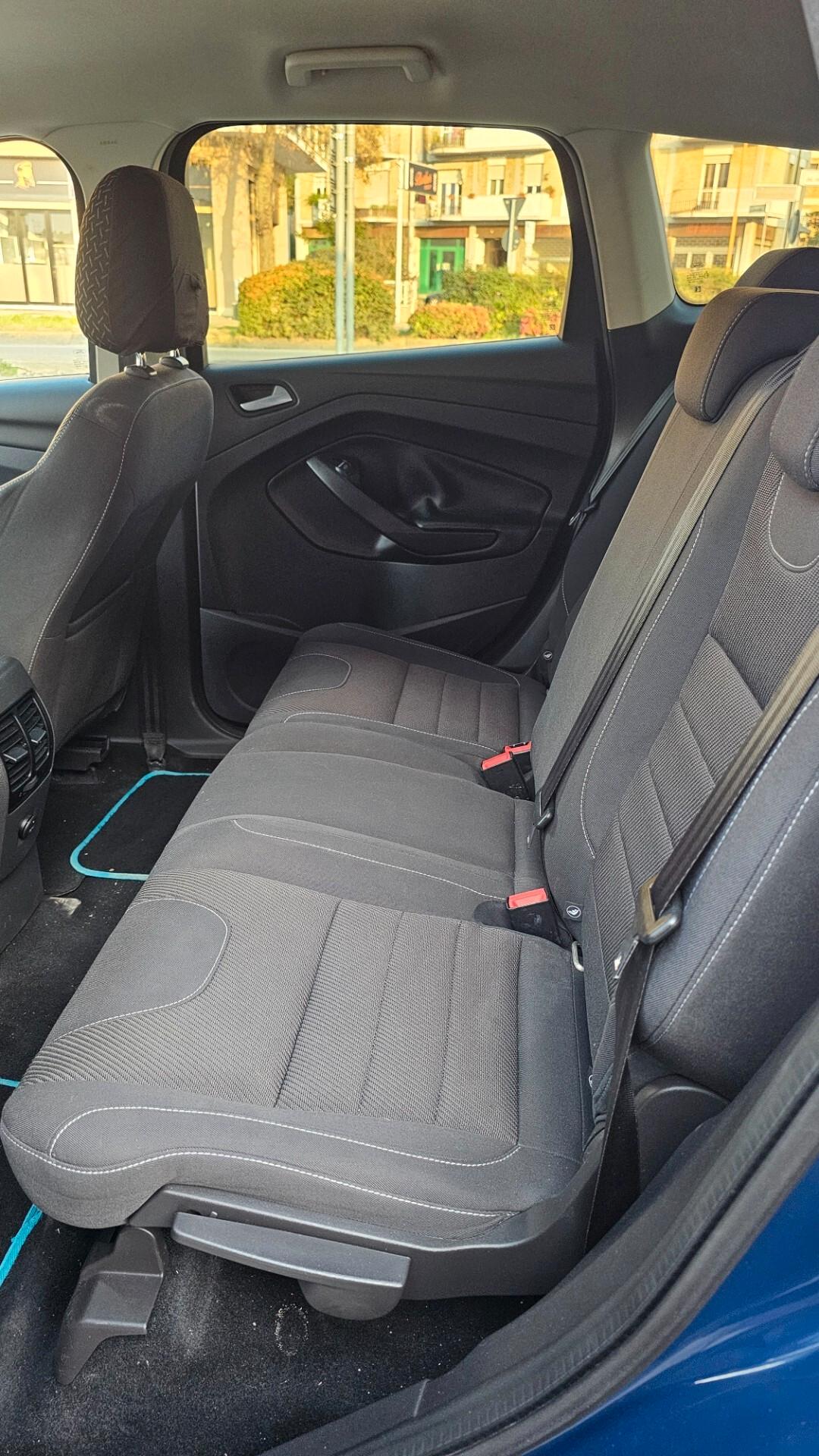 Ford Kuga 2.0 TDCI 115 CV 2WD Titanium